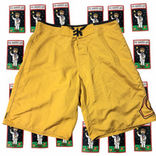 Load image into Gallery viewer, Y2k Quiksilver Men's Boardshorts Size 32 - Image 1