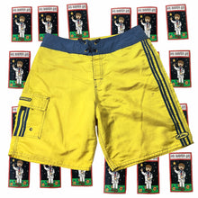 Load image into Gallery viewer, Y2k Quiksilver Men's Boardshorts Size 32 - Image 1