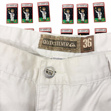 Load image into Gallery viewer, Y2k Quiksilver Walkshorts Size 36 - Image 2