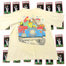 Load image into Gallery viewer, Vintage 90s Movie World Looney Tunes T-Shirt Tag XXL Fits XL - Image 2