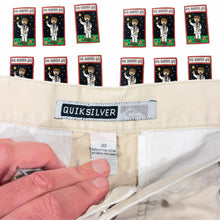 Load image into Gallery viewer, Y2k Quiksilver Walkshorts Size 30  - Image 2