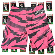 Load image into Gallery viewer, Y2K Quiksilver Men's Boardshorts Size 36 - Image 3