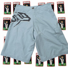 Load image into Gallery viewer, Y2K Billabong Board Shorts Size 33 - Image 3