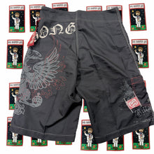 Load image into Gallery viewer, Y2K Billabong Board Shorts Size 28  - Image 3
