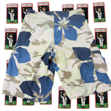 Load image into Gallery viewer, Y2K Billabong Board Board Shorts Size 30 - Image 3
