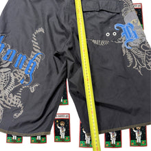 Load image into Gallery viewer, Y2K Billabong Board Board Shorts Size 30  - Image 4