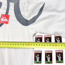 Load image into Gallery viewer, Vintage Quiksilver Graphic Logo T-Shirt White - Image 4