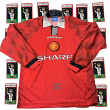 Load image into Gallery viewer, Vintage 90s Umbro Manchester United Cantona 7 Long Sleeve Jersey - Image 1