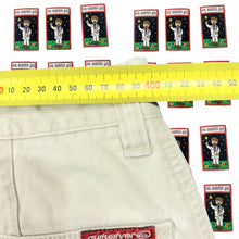 Load image into Gallery viewer, Y2k Quiksilver Walkshorts Size 32 - Image 5