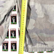 Load image into Gallery viewer, Y2K Quiksilver Camo Cargo Shorts Size 32 - Image 5