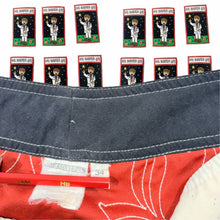 Load image into Gallery viewer, Y2k Quiksilver Men's Boardshorts Size 34 - Image 6