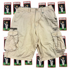 Load image into Gallery viewer, Y2K Billabong Cargo Shorts 40 cm waist /length 58 cm  size 31