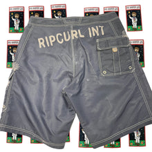 Load image into Gallery viewer, Y2K Rip Curl Boardshorts Size 34