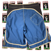 Load image into Gallery viewer, Y2K Billabong Board Shorts Size 32