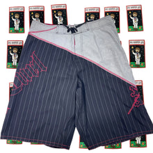 Load image into Gallery viewer, Y2K Rip Curl Fanning? Boardshorts Size 32