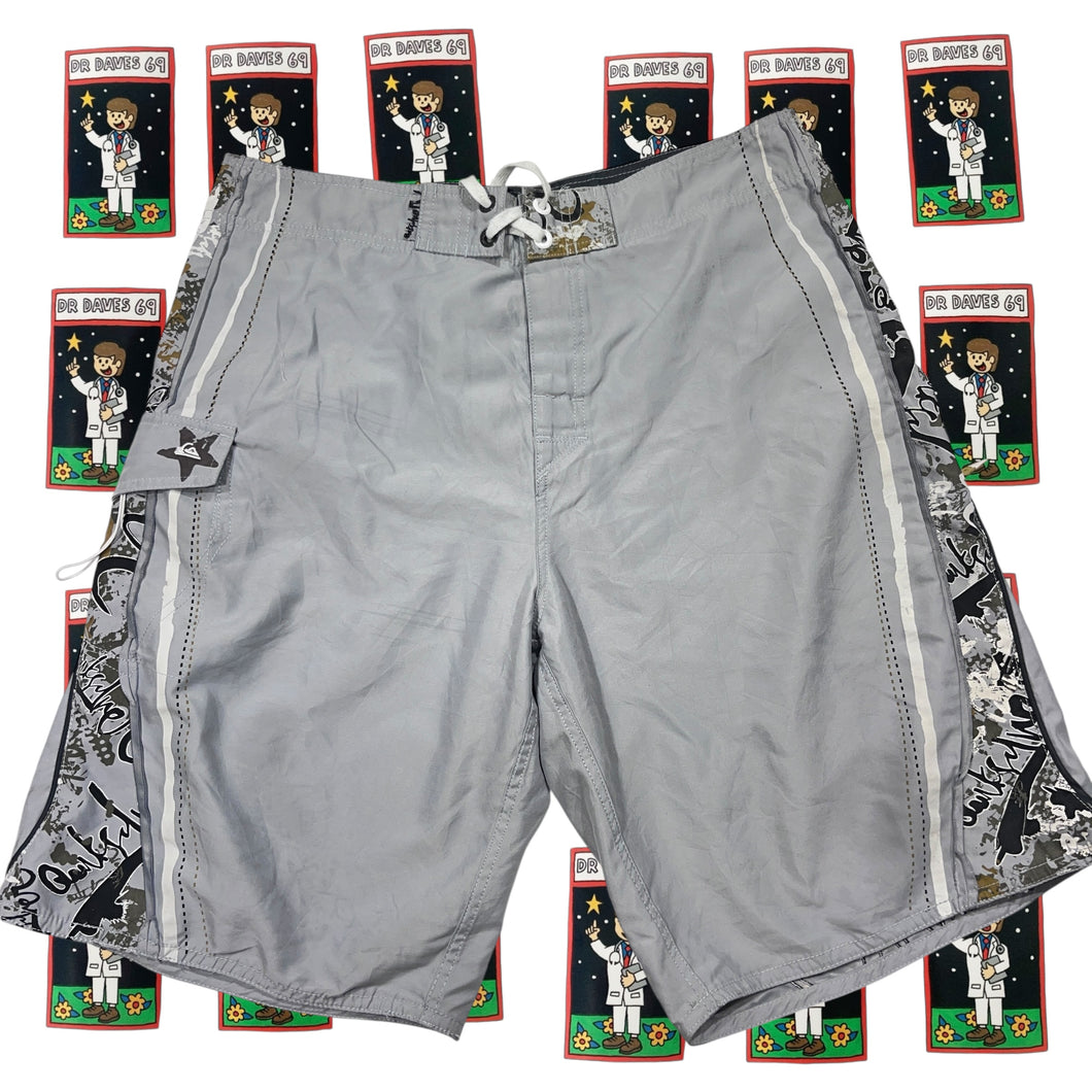 Y2K Quiksilver Boardshort Size 34